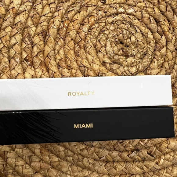 Lilly Lashes Faux Mink Lash Bundle - Picture 9 of 12